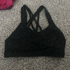 Free to be serene lululemon bra size 4 black cheetah